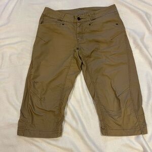 Arc'teryx A2B Commuter Chino Capris Men's Size 36